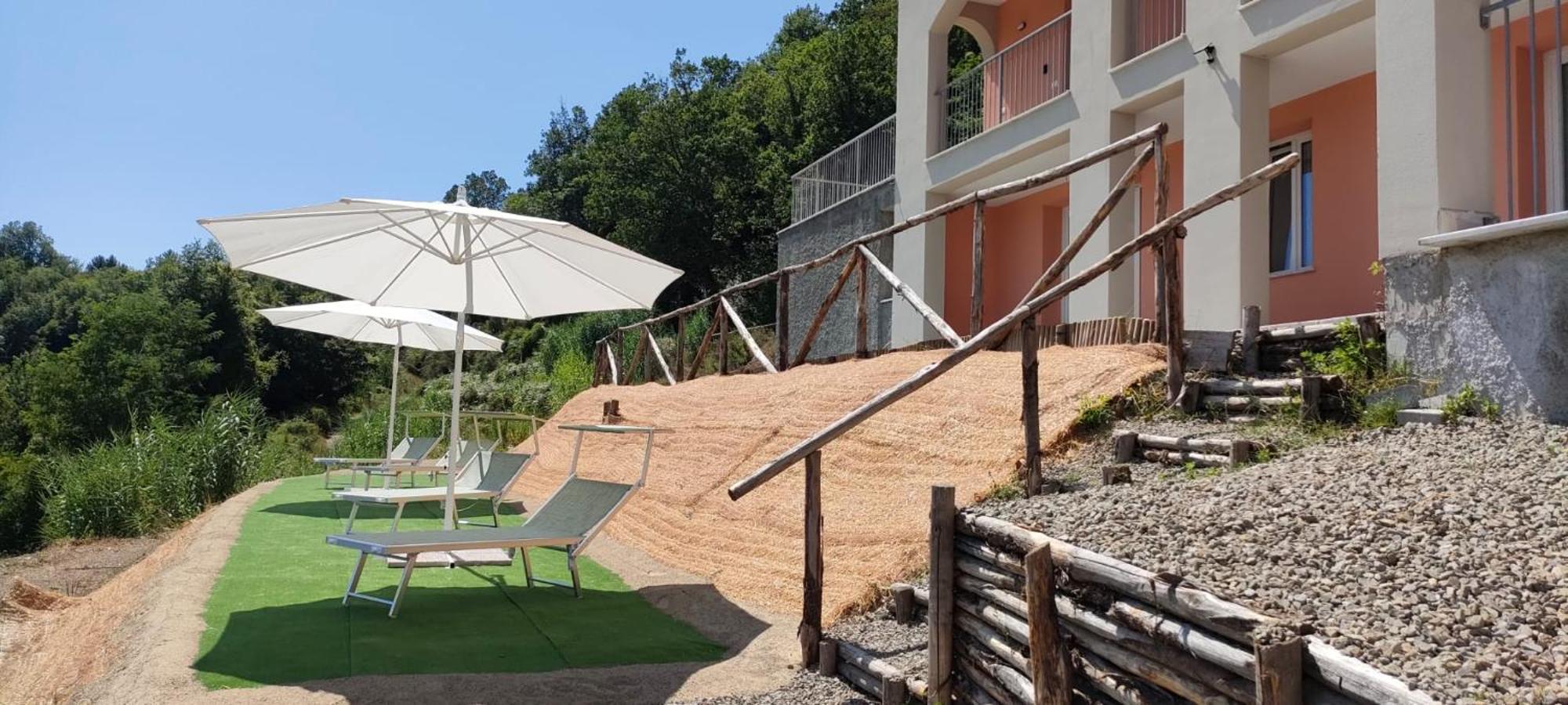 Castagnarossa Casa Vacanze Beverino Exterior photo
